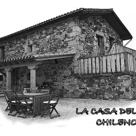 Гостевой дом La Casa Del Chileno Льерганес Экстерьер фото