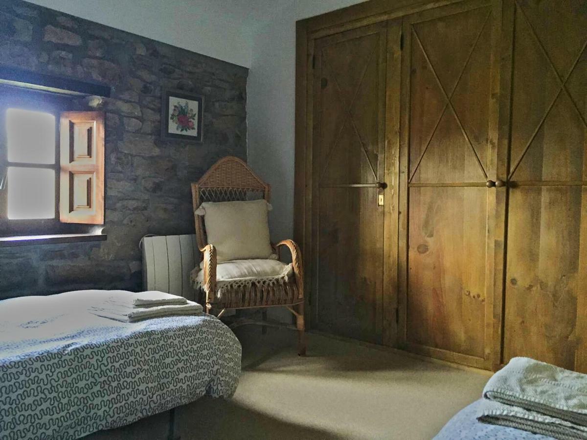Гостевой дом La Casa Del Chileno Льерганес Экстерьер фото